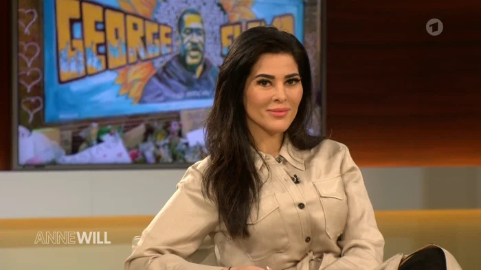 Übermedien-Autorin Samira El Ouassil bei Anne Will