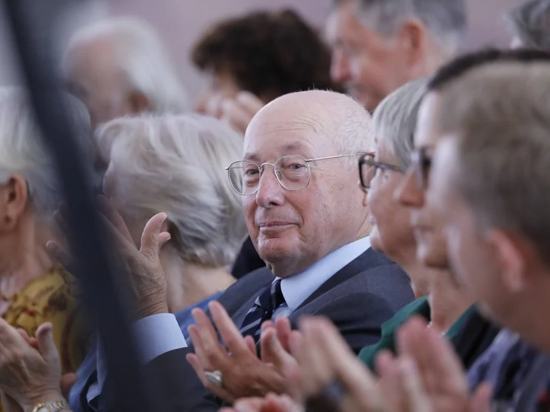 Stefan Aust