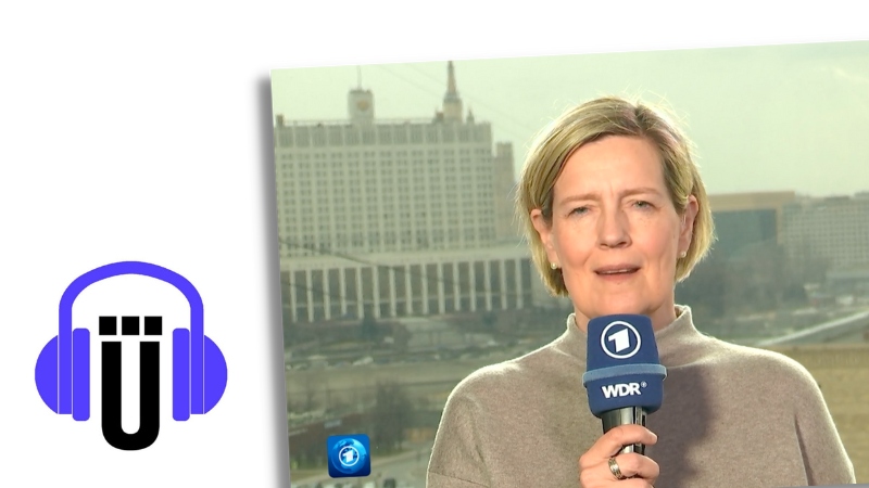 ARD-Korrespondentin Ina Ruck bei einer Schalte aus Moskau