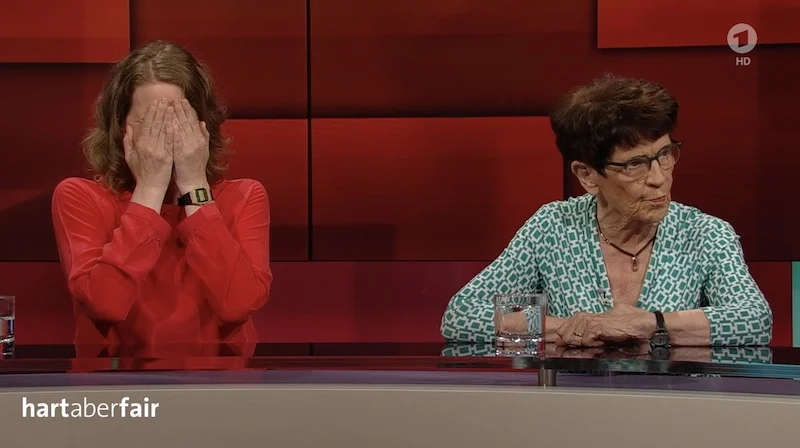 Stefanie Lohaus (l.) und Rita Süßmuth in der Sendung "hart aber fair"