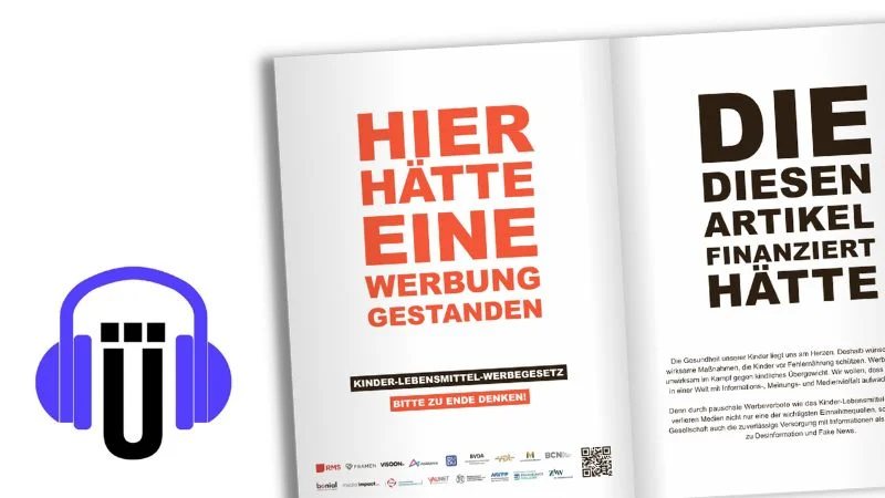 Zweiseitige Kampagnen-Anzeige mit der Aussage: "Hier hätte eine Werbung gestanden, die diesen Artikel finanziert hätte."