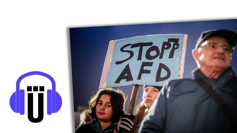 Demonstration mit "STOPP AFD"-Schild