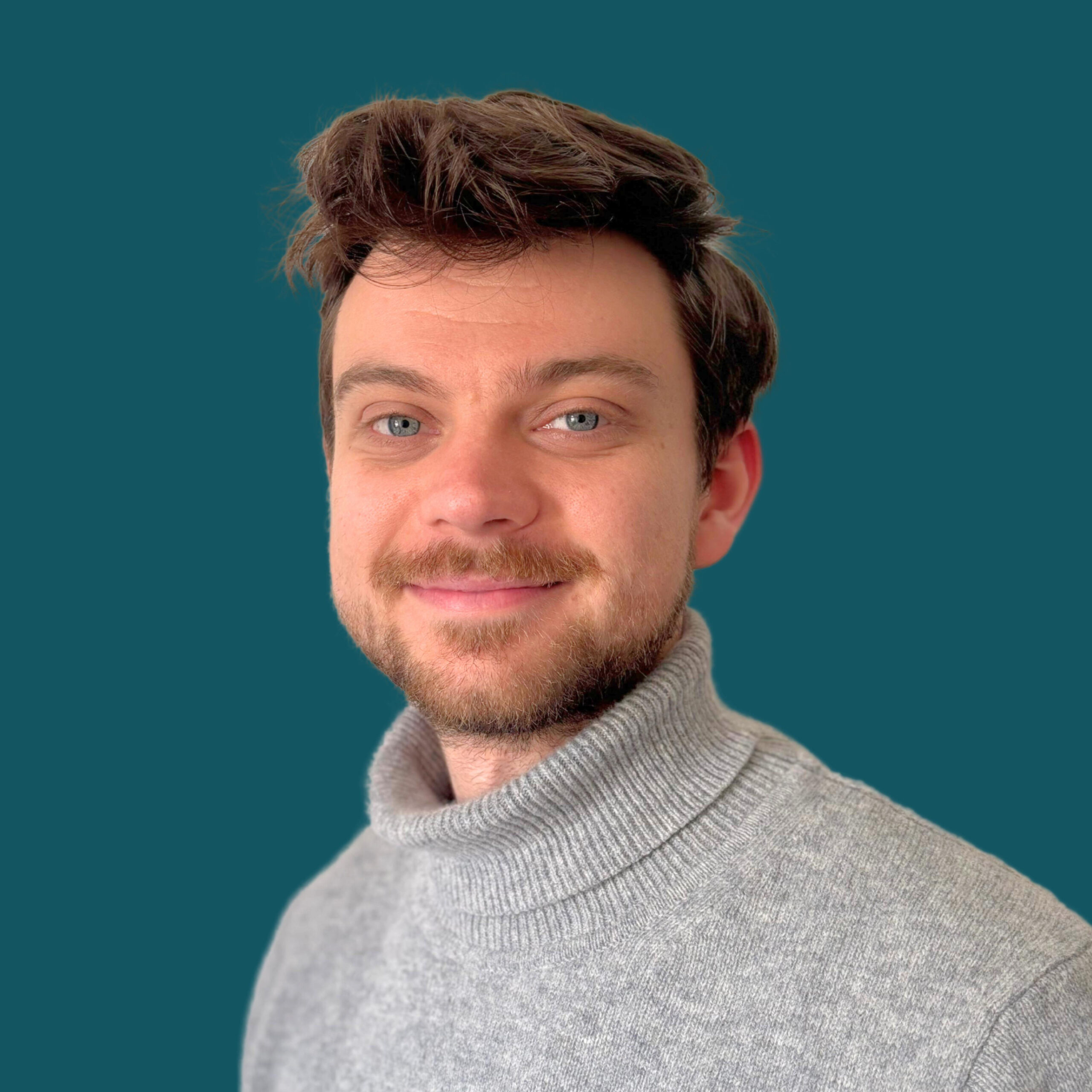 Der Autor Lukas Homrich