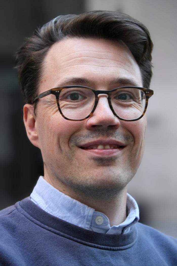 Der Journalist und Politikwissenschaftler Felix Sassmannshausen