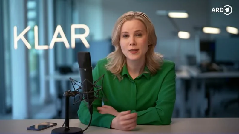 Julia Ruhs, Moderatorin von "Klar"