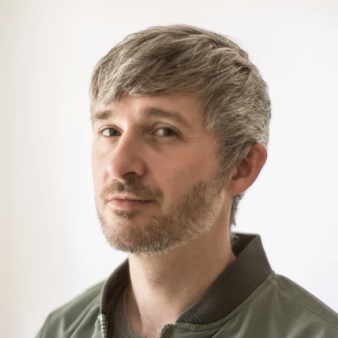 Der Journalist und Autor Bernhard Hiergeist.