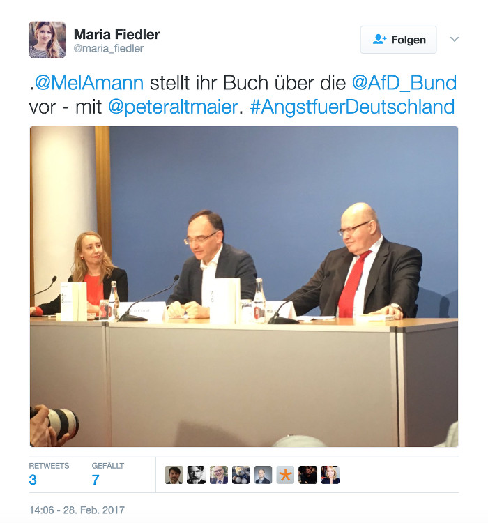 Tweet von @maria_fiedler: ".@MelAmann stellt ihr Buch über die @AfD_Bund vor - mit @peteraltmaier. #AngstfuerDeutschland"